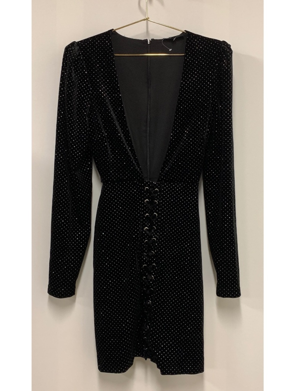- NEW h:ours Deep V Neck Dress BOX21